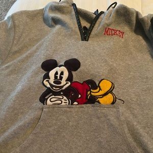 Vintage Mickey fleece pullover